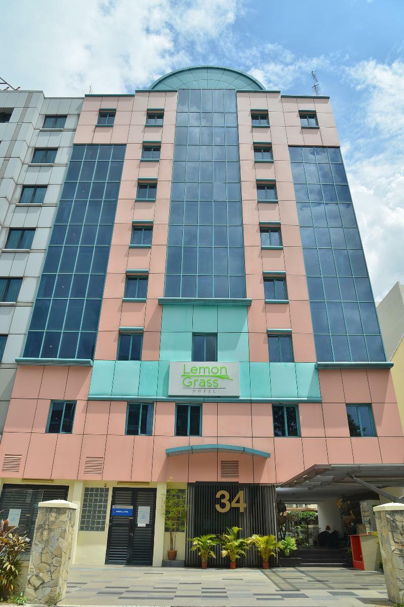 Reddoorz @ Aljunied Hotel Singapore Exterior photo